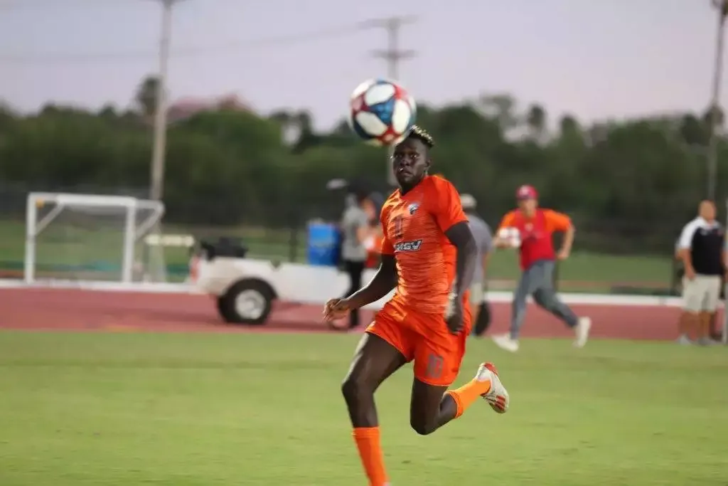 William Akio Interview 1 william akio utrgv stiker d1